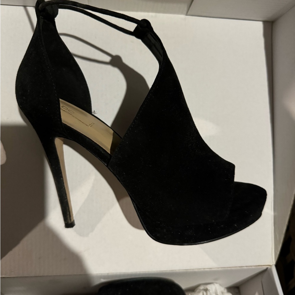 Elegant Black High Heel Sandals